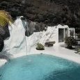 Fondation Manrique, piscine dans une coulée de (…)