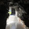 Fondation Manrique, couloir dans un tube de lave
