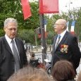 Sur Les champs en attente du défilé, M Casal, (…)